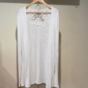 Cape Juby Elegant white Lace Blouse